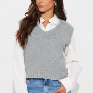 Top Scholar Sweater Vest - Grey