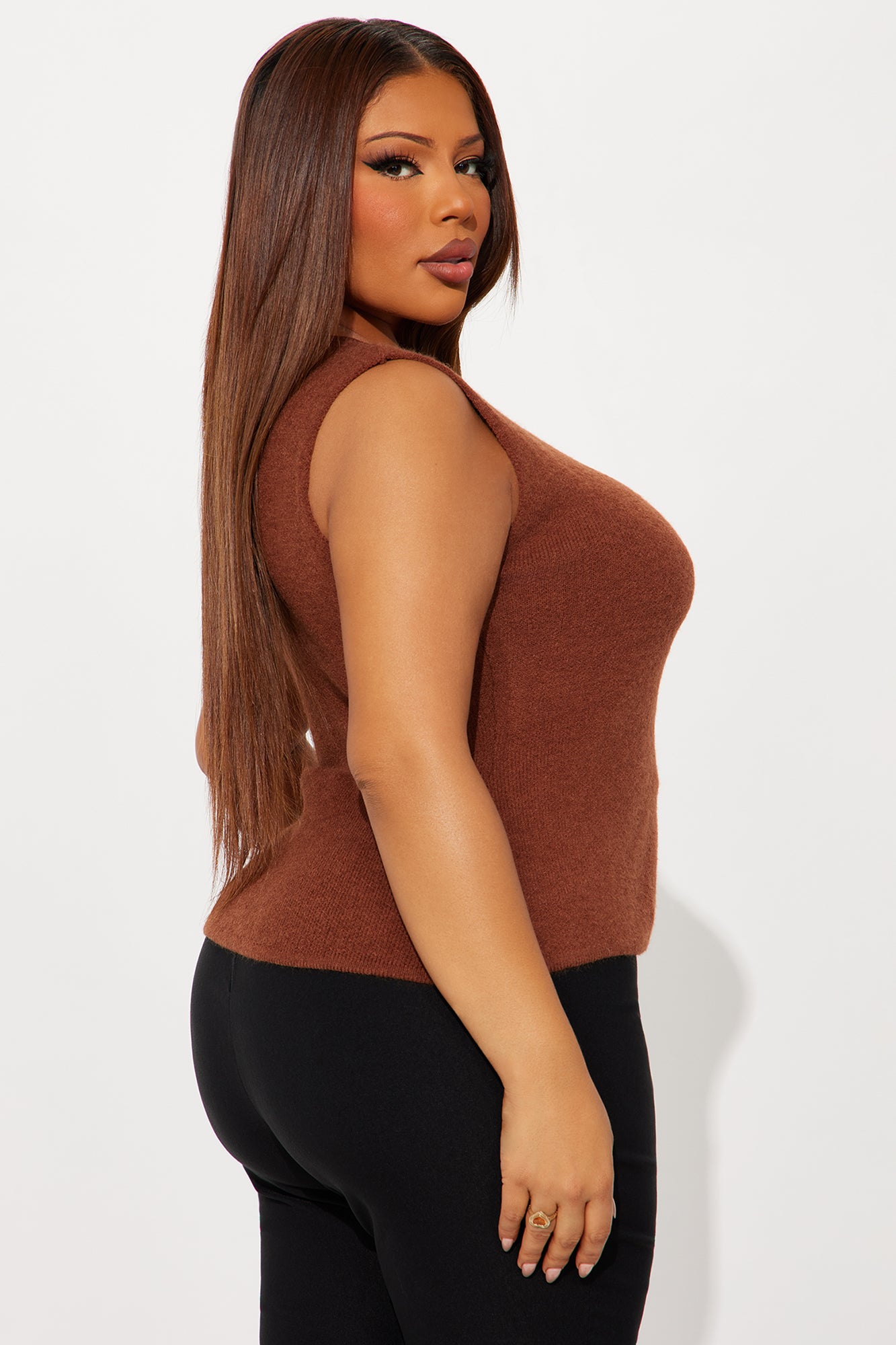 My Comfort Place Hardware Vest - Mocha - Image 25